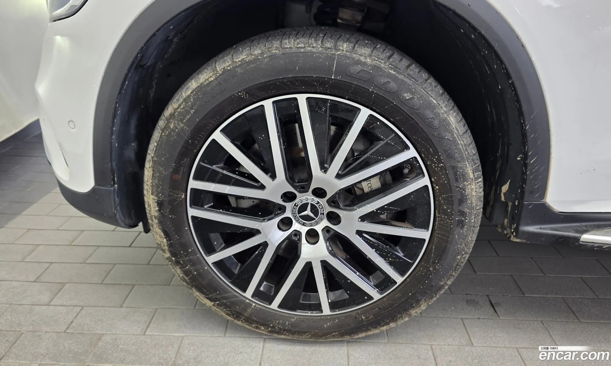 Mercedes-Benz GLC-Class X253 2021 — 29