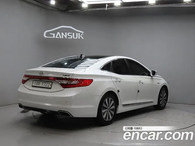 Hyundai Grandeur HG Hybrid 2015 — 3