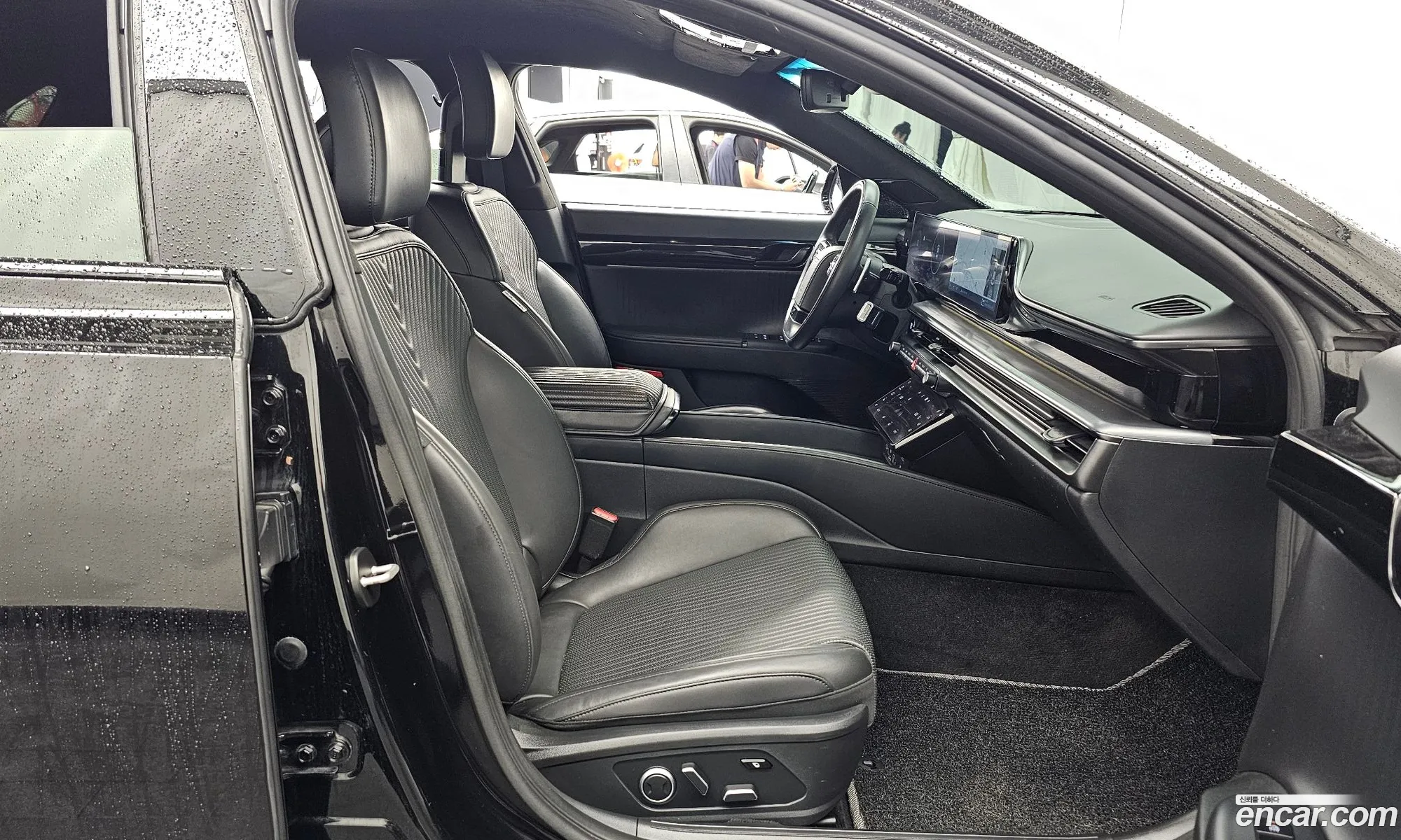 Hyundai Grandeur 2023 — 7
