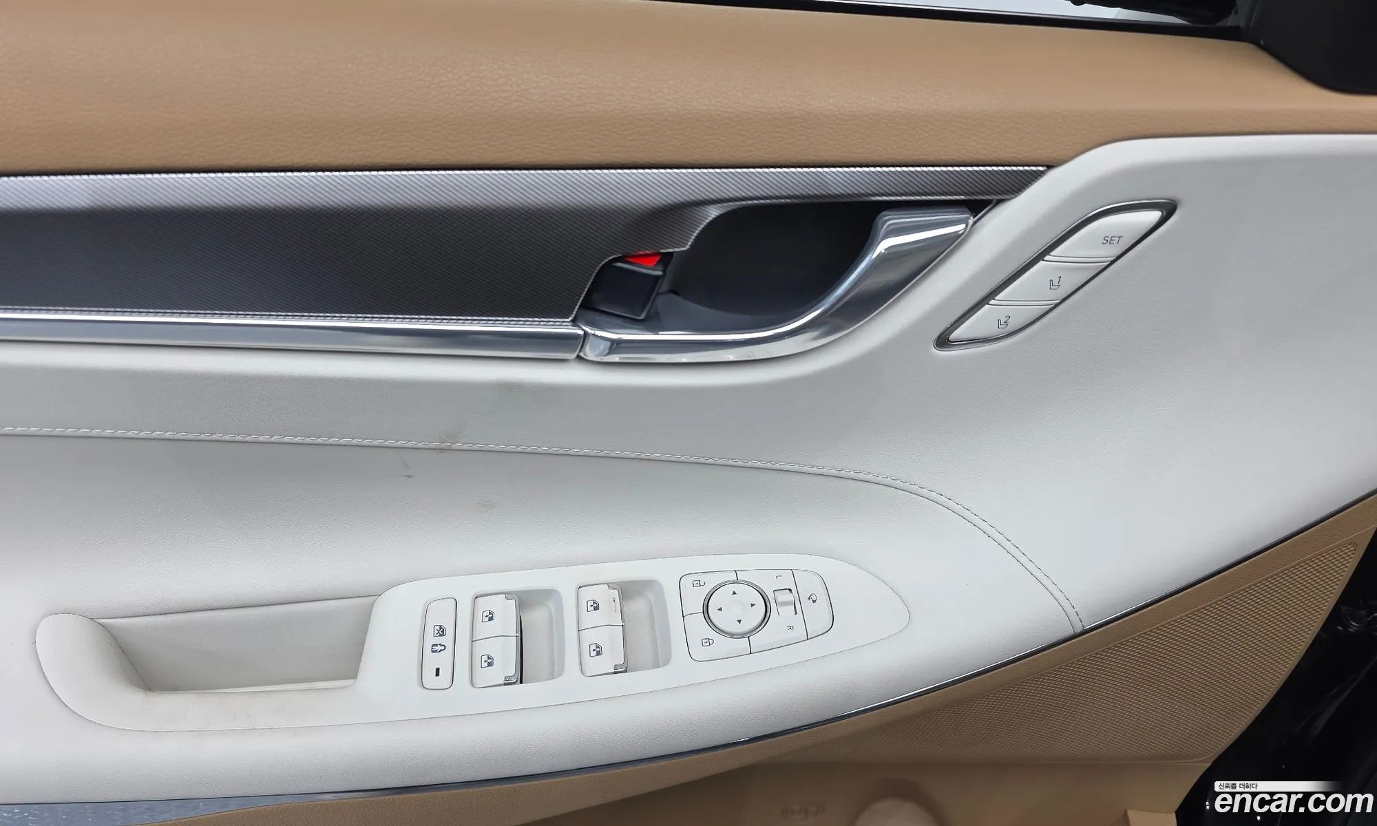 Hyundai Grandeur IG 2020 — 32