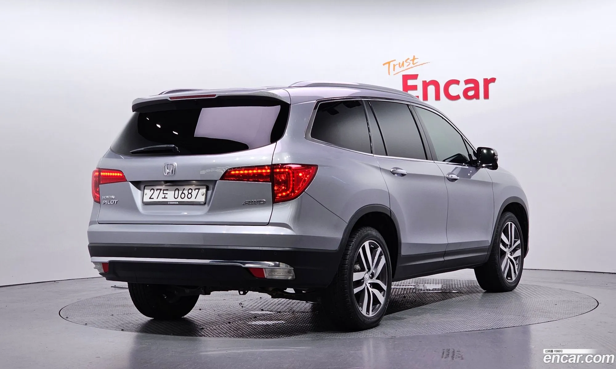 Honda Pilot 2016 5FNYF6850GB201428 — 10