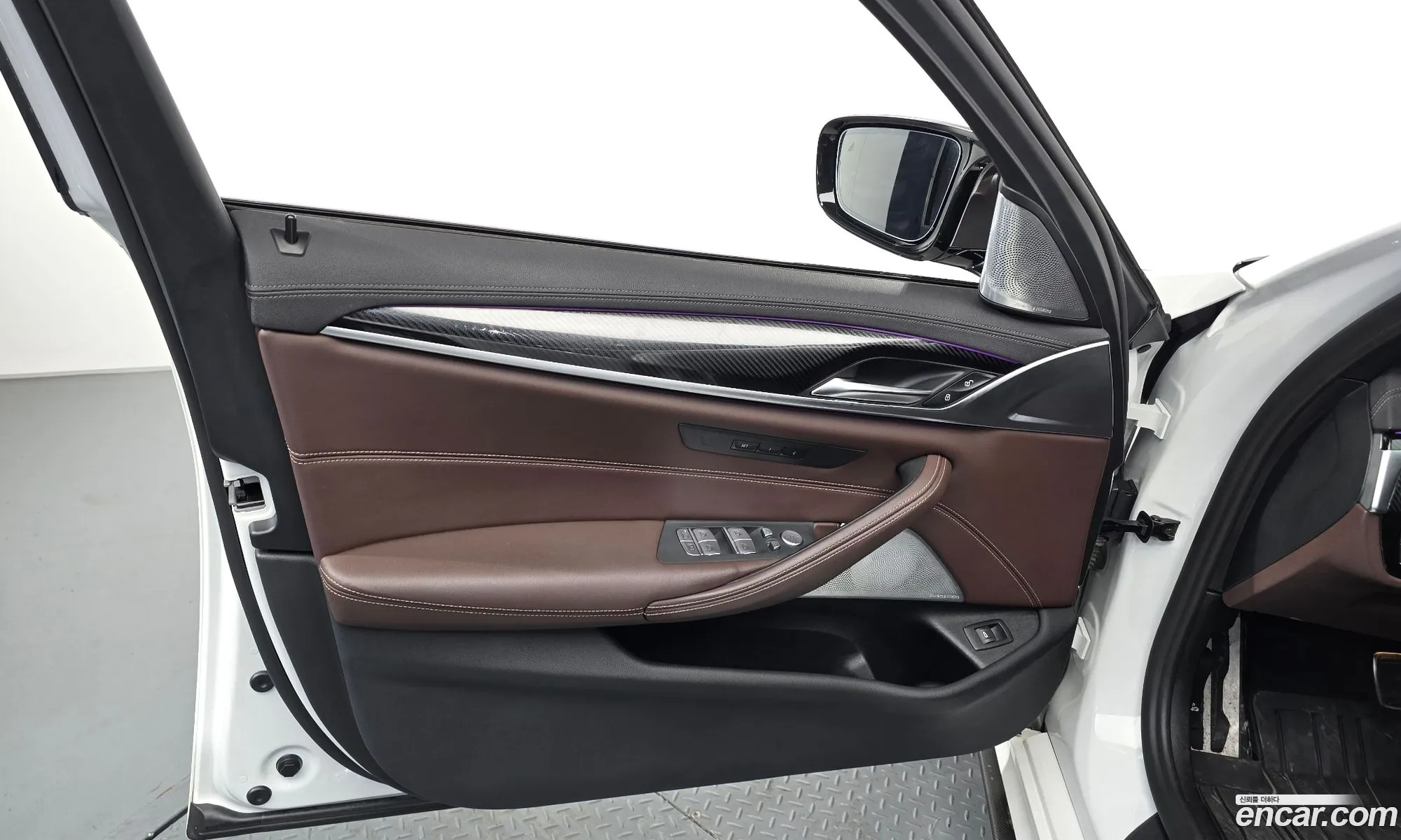 BMW 5 Series 2022 WBA11BK01NCK17148 — 14