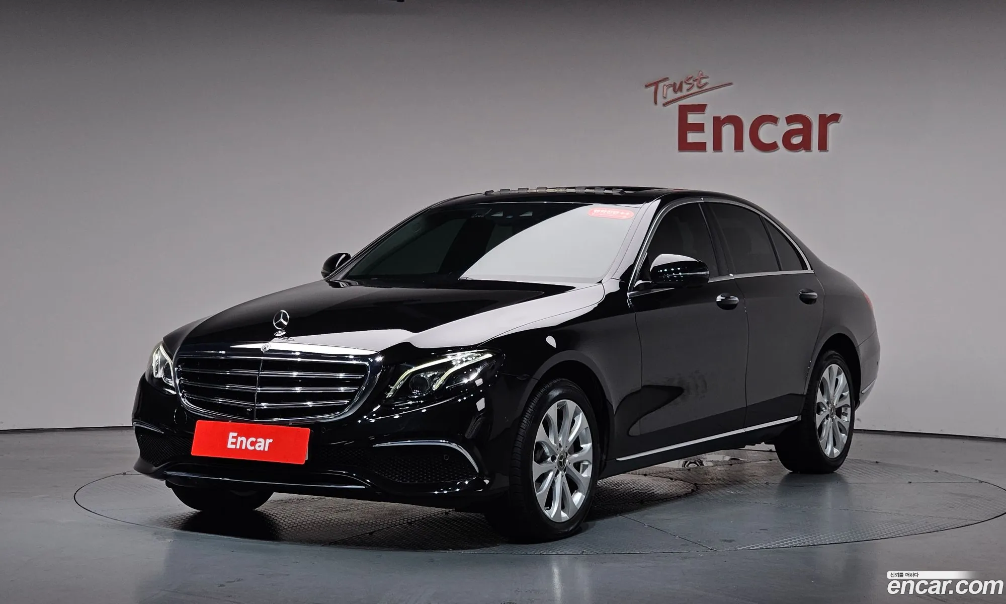 Mercedes-Benz E-Class W213 2018 — 29