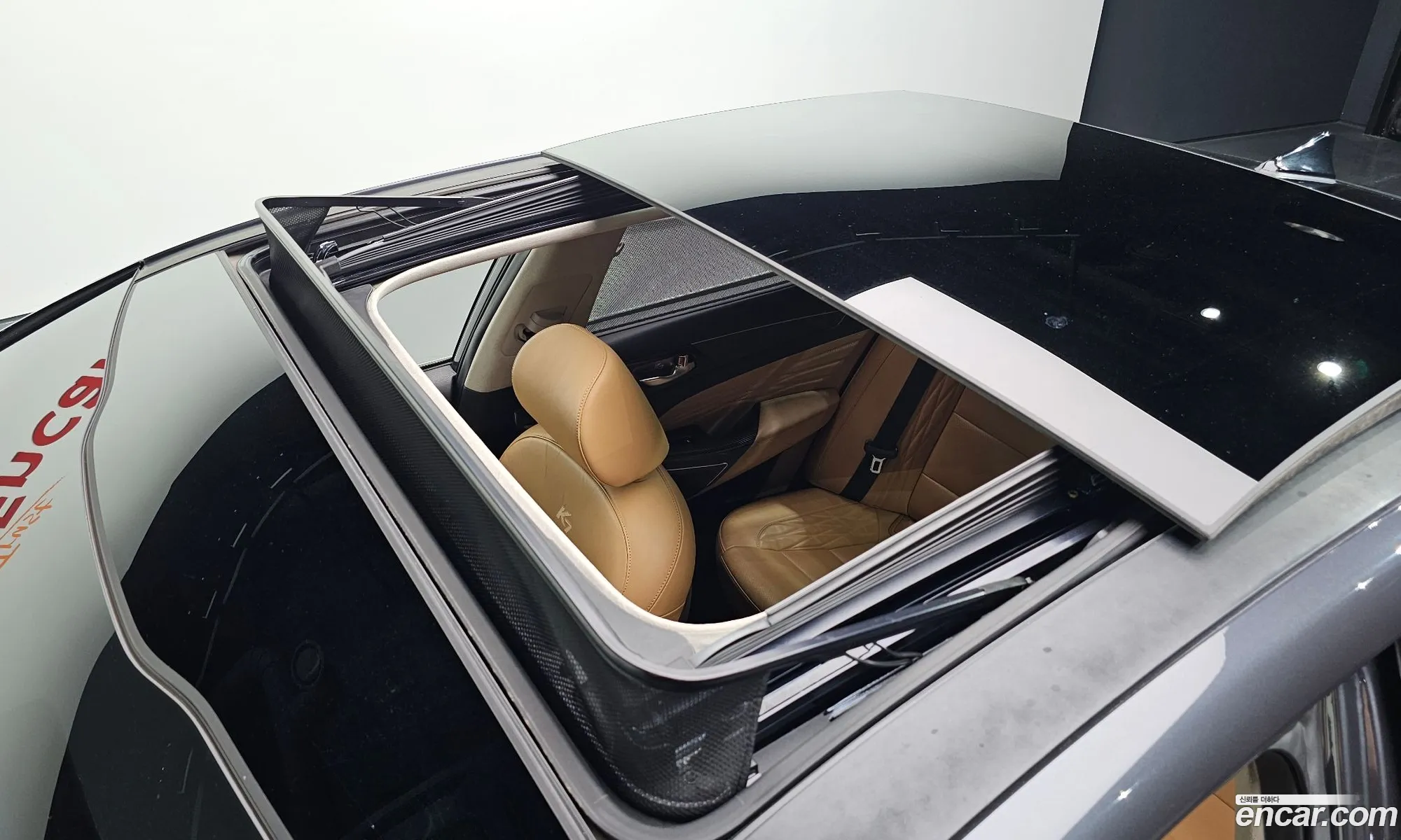 Kia K7 Premier Hybrid 2019 — 13
