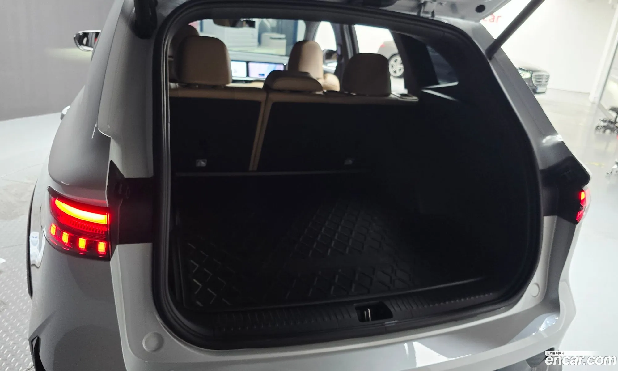 Renault Korea (Samsung) Grand Koleos 2026 — 16
