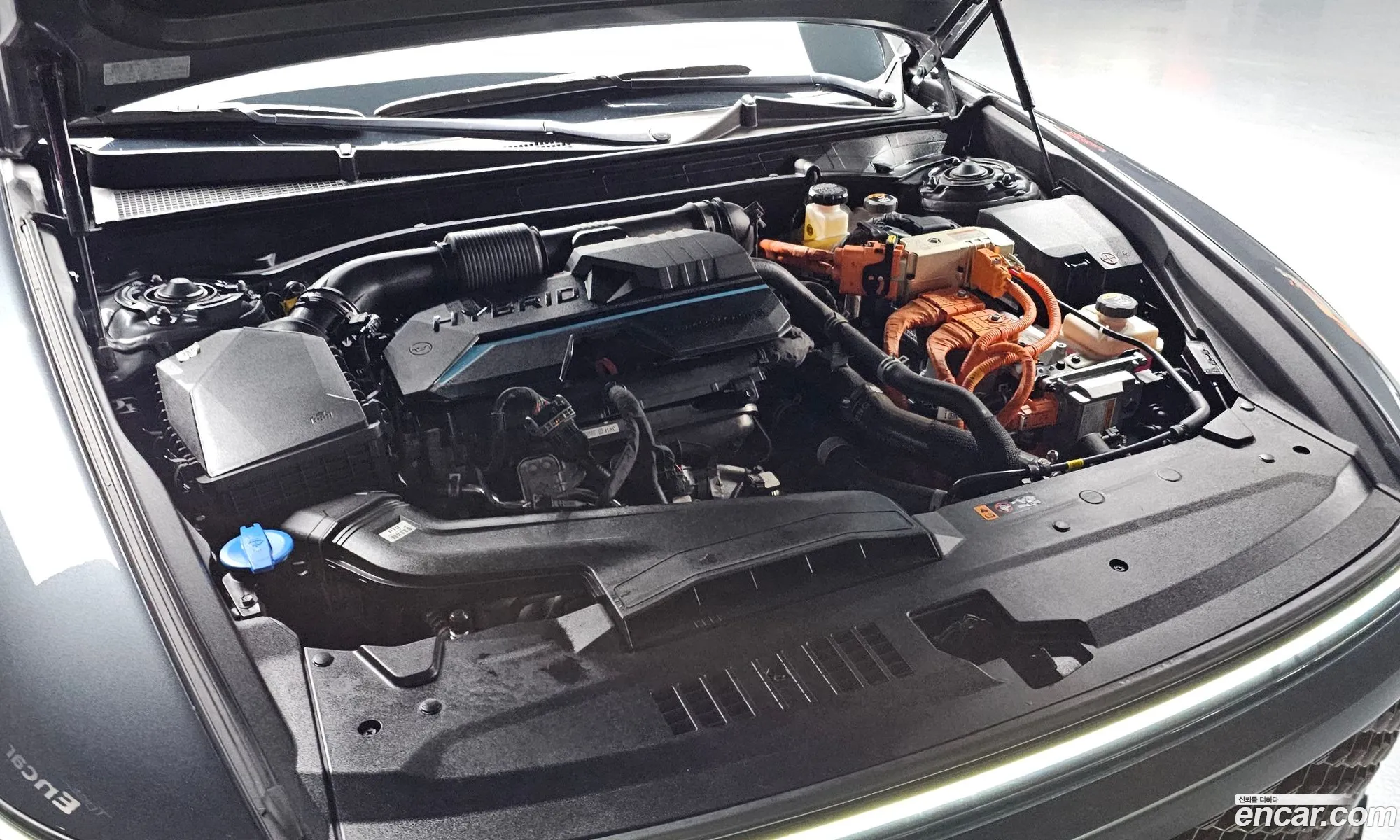 Hyundai Grandeur Hybrid 2023 — 14