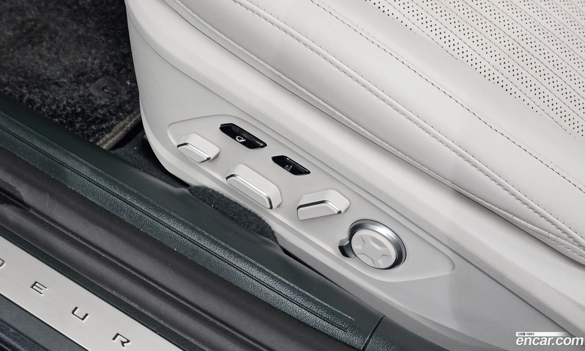 Hyundai Grandeur Hybrid 2023 — 2