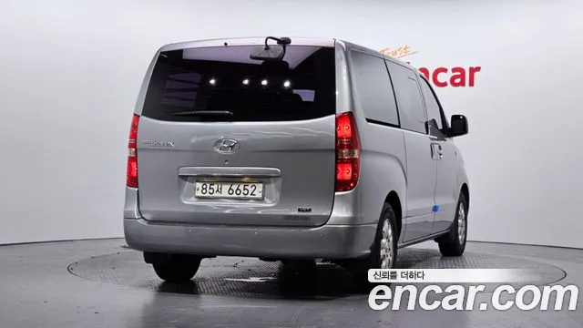 Hyundai Grand Starex 2012 — 3