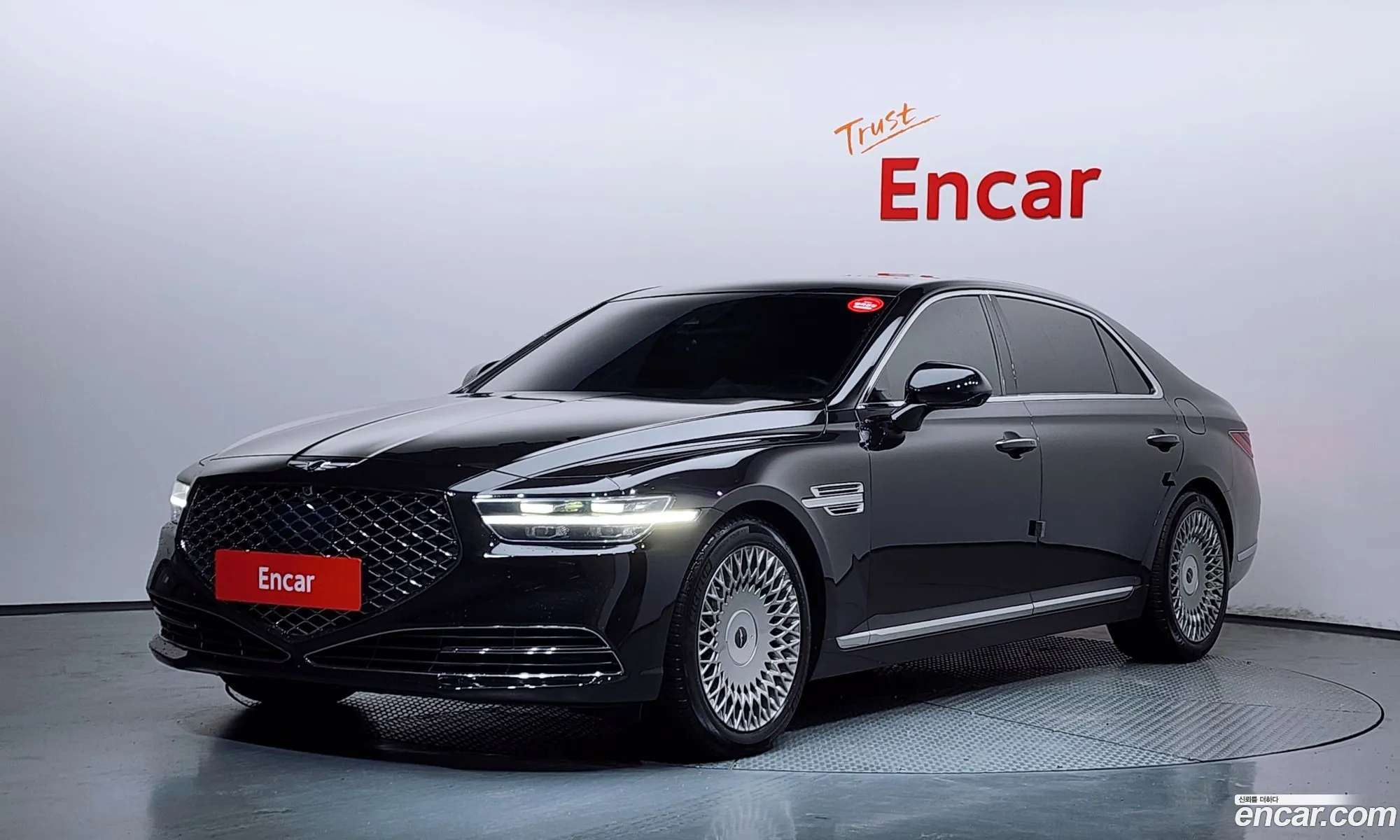Genesis G90 2018 — 12