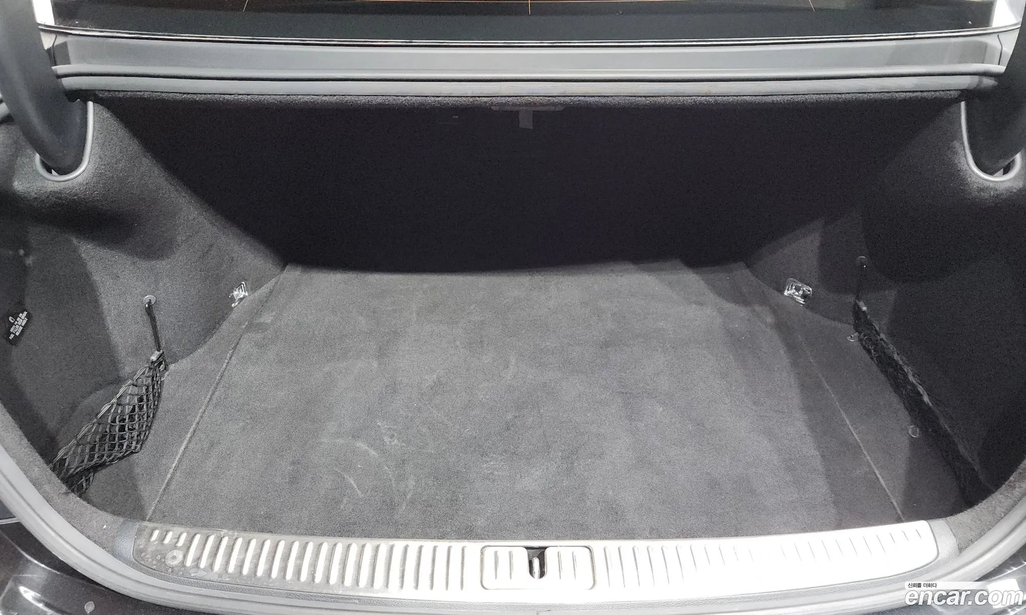 Genesis G90 2018 — 14