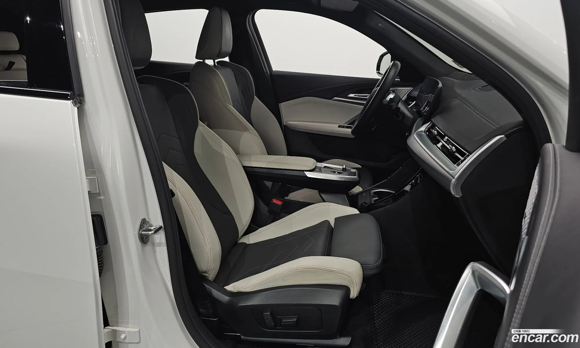 BMW X2 2024 WBA41GM0XR5011134 — 21