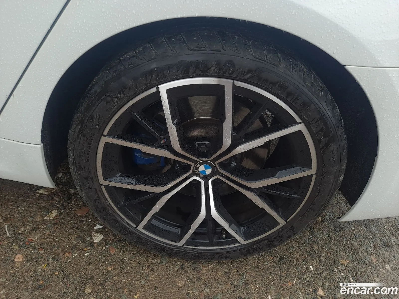 BMW 5 Series 2023 — 16