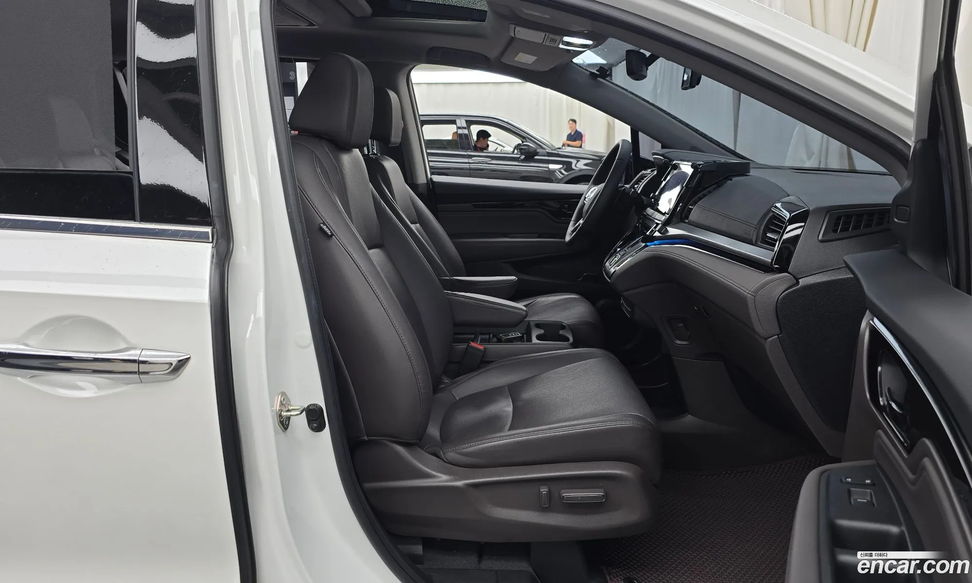 Honda Odyssey 2020 5KBRL6880LB600013 — 13