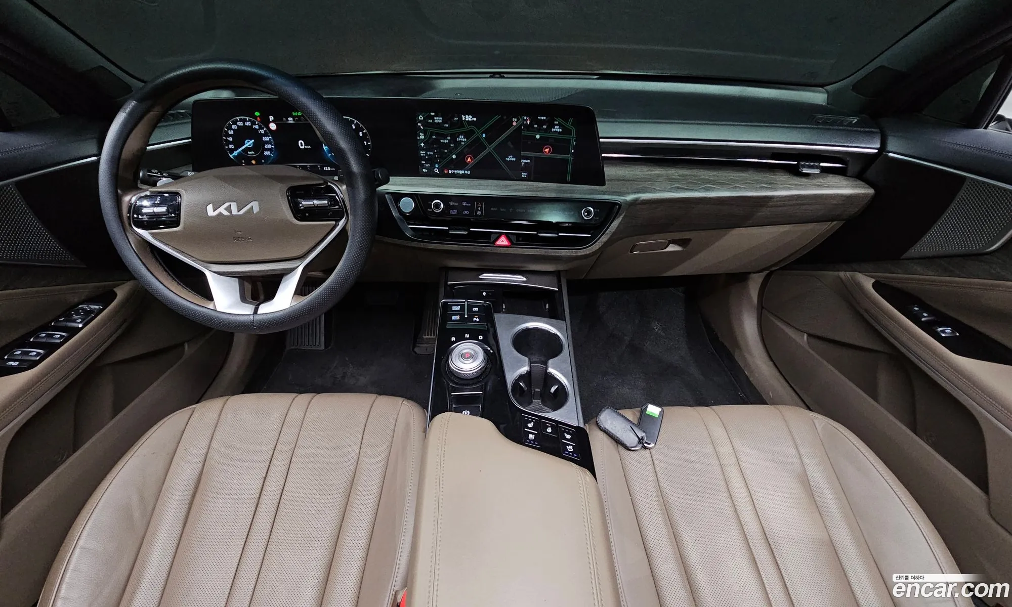 Kia K8 2021 — 28