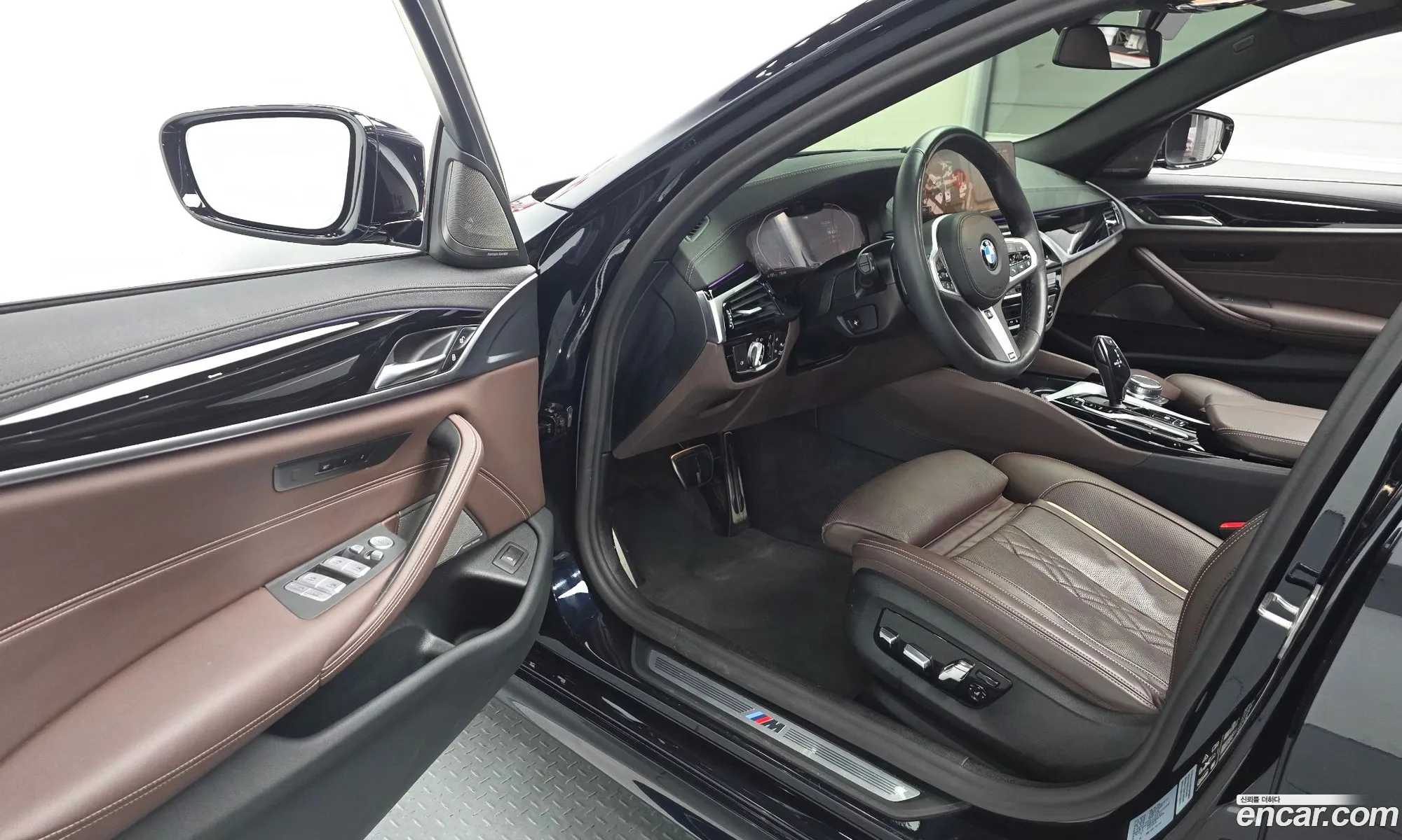 BMW 5 Series 2022 — 12