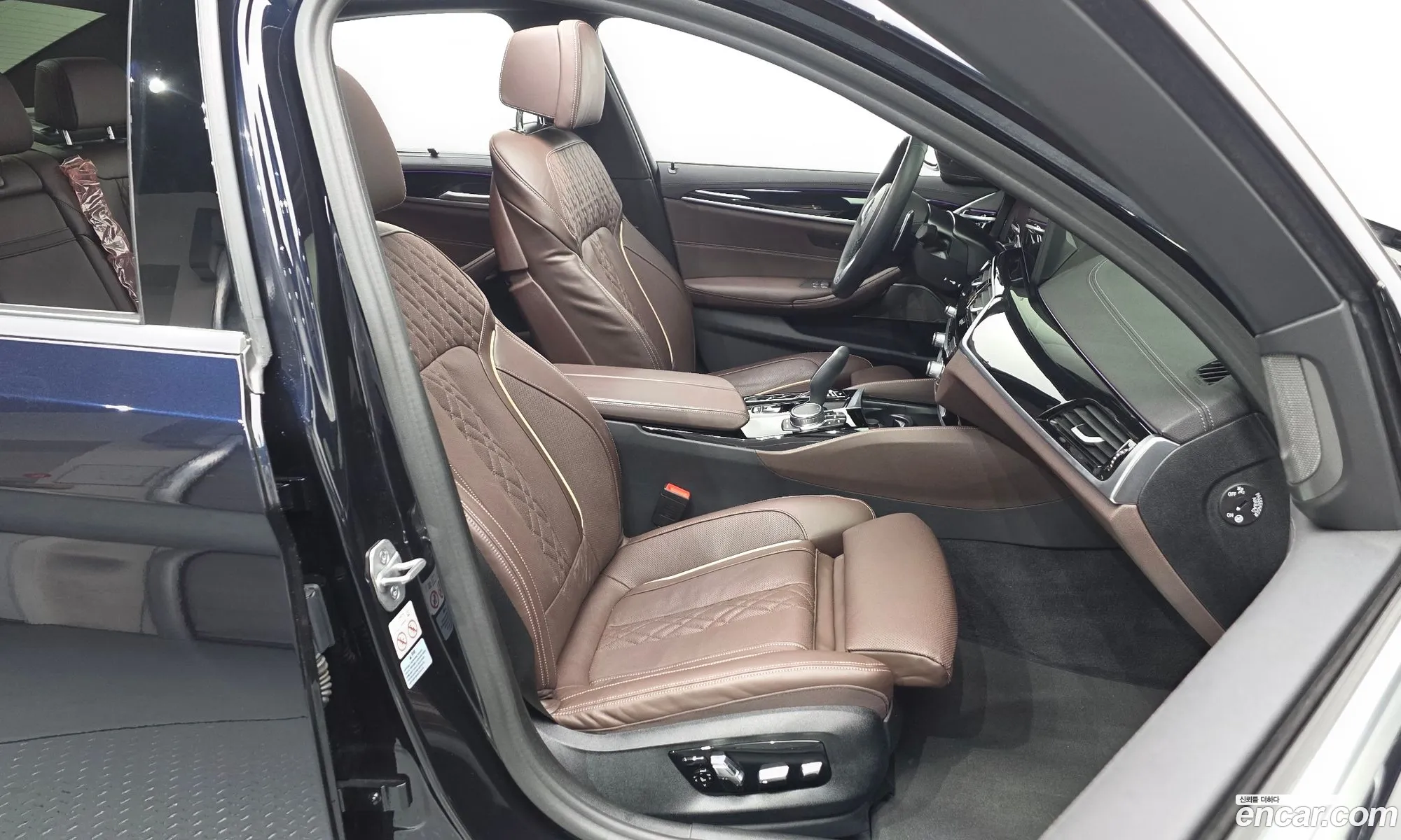 BMW 5 Series 2022 — 13