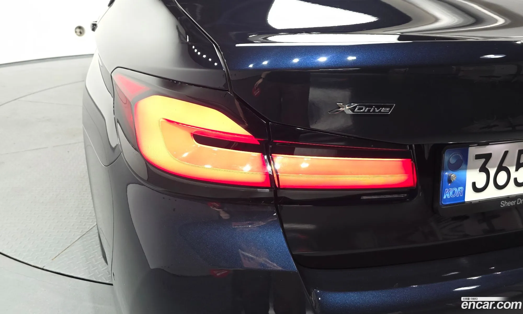 BMW 5 Series 2022 — 18