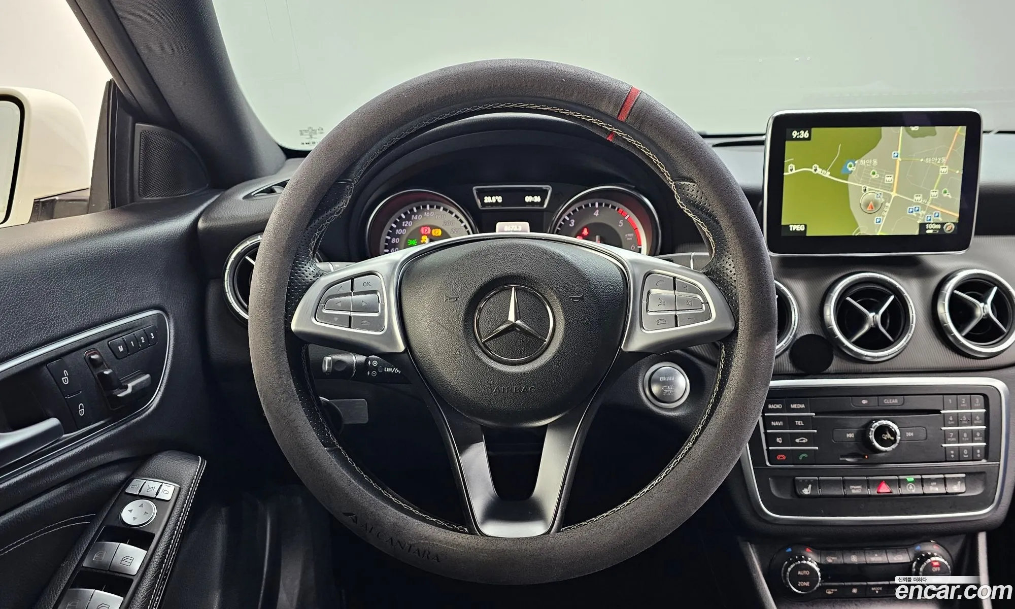 Mercedes-Benz CLA-Class C117 2016 — 7