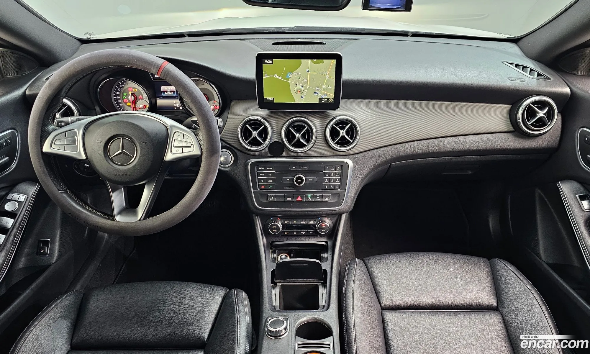 Mercedes-Benz CLA-Class C117 2016 — 18