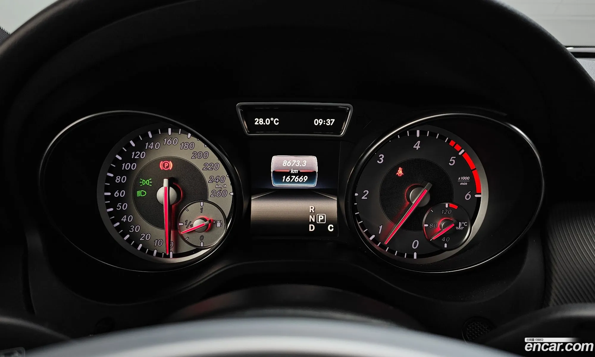 Mercedes-Benz CLA-Class C117 2016 — 11