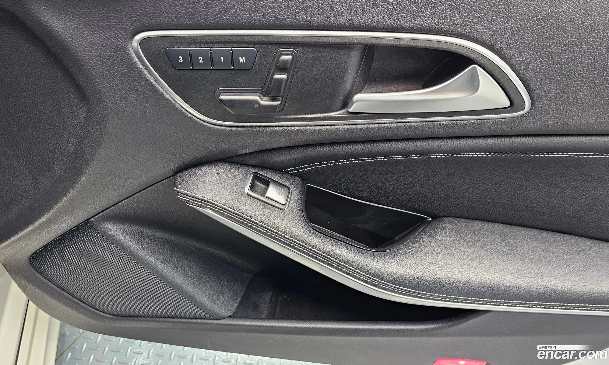 Mercedes-Benz CLA-Class C117 2016 — 20