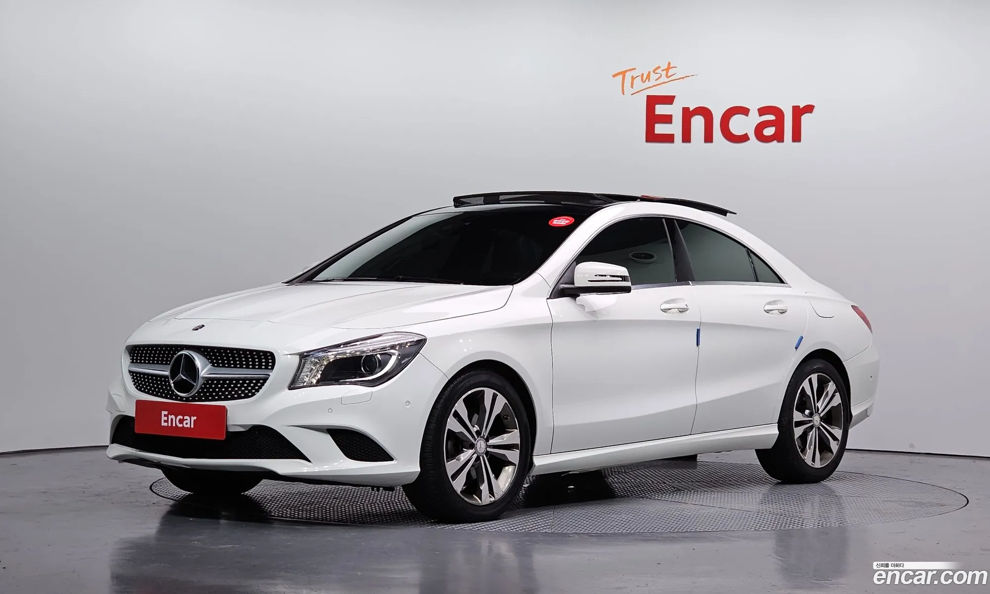 Mercedes-Benz CLA-Class C117 2016 — 3