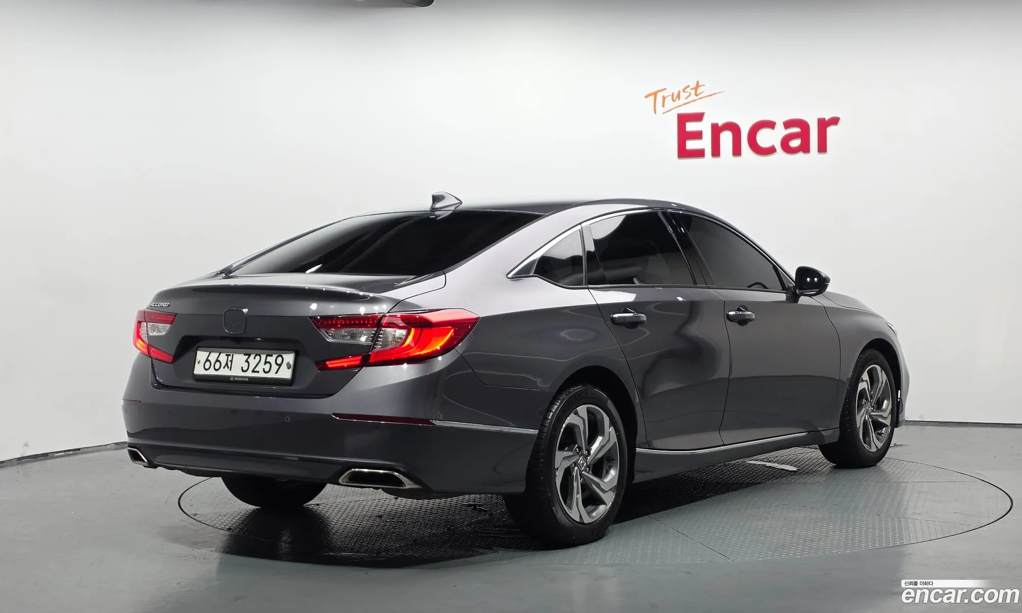 Honda Accord 10th Gen 2019 — 11
