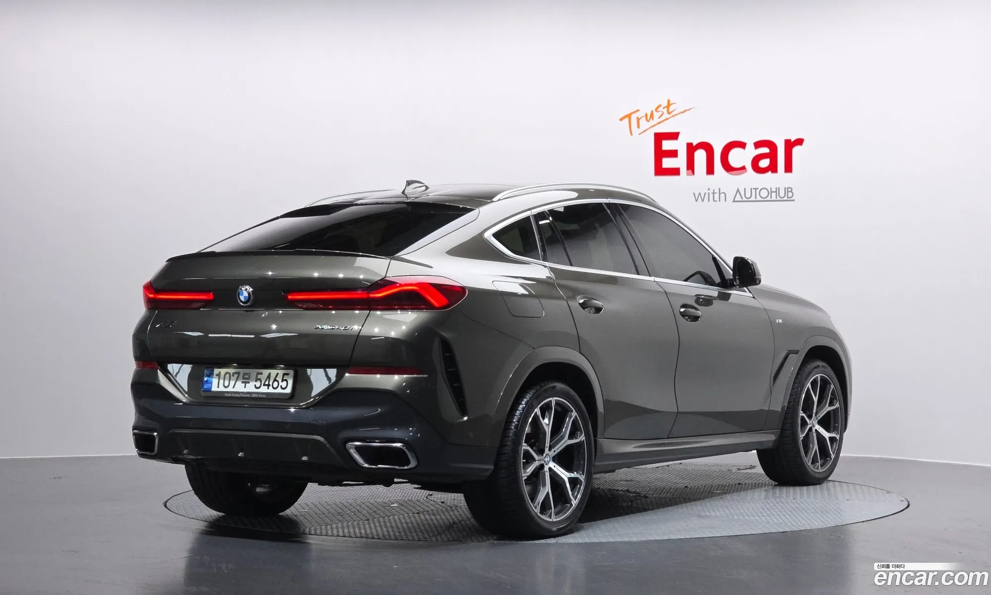 BMW X6 2021 — 14