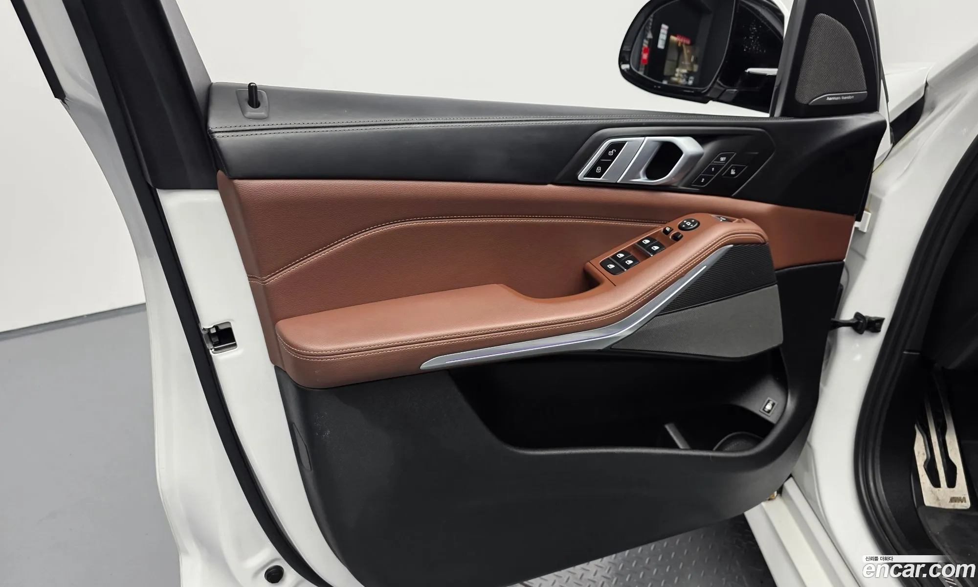 BMW X5 2021 — 2