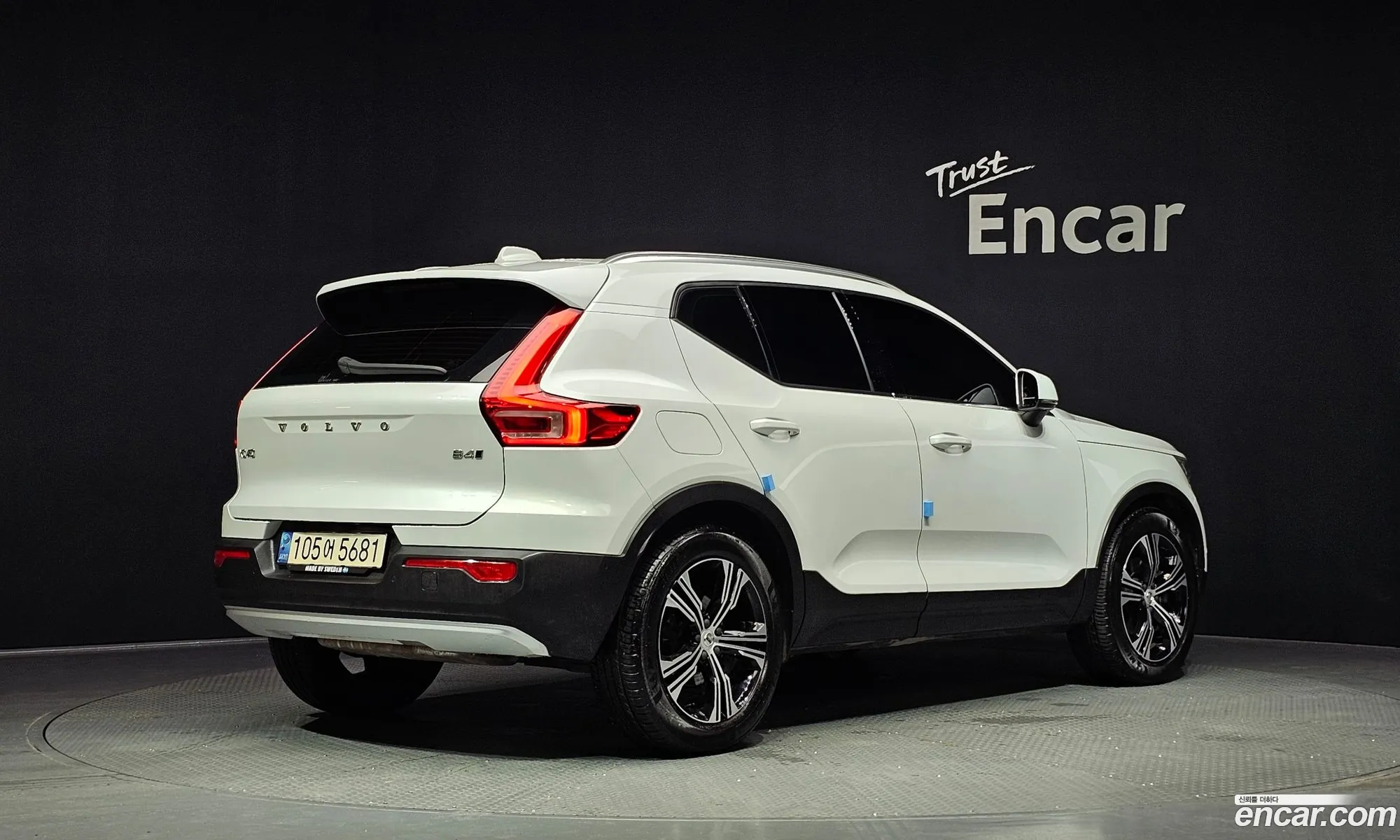 Volvo XC40 2021 — 29