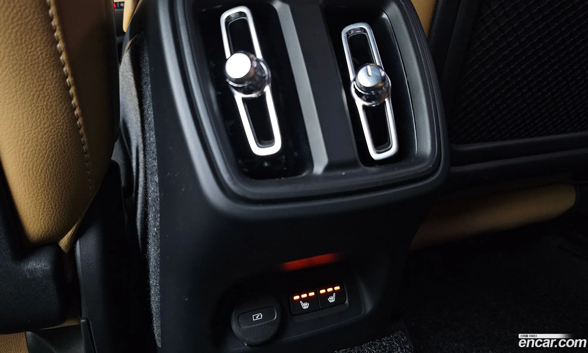 Volvo XC40 2021 — 18
