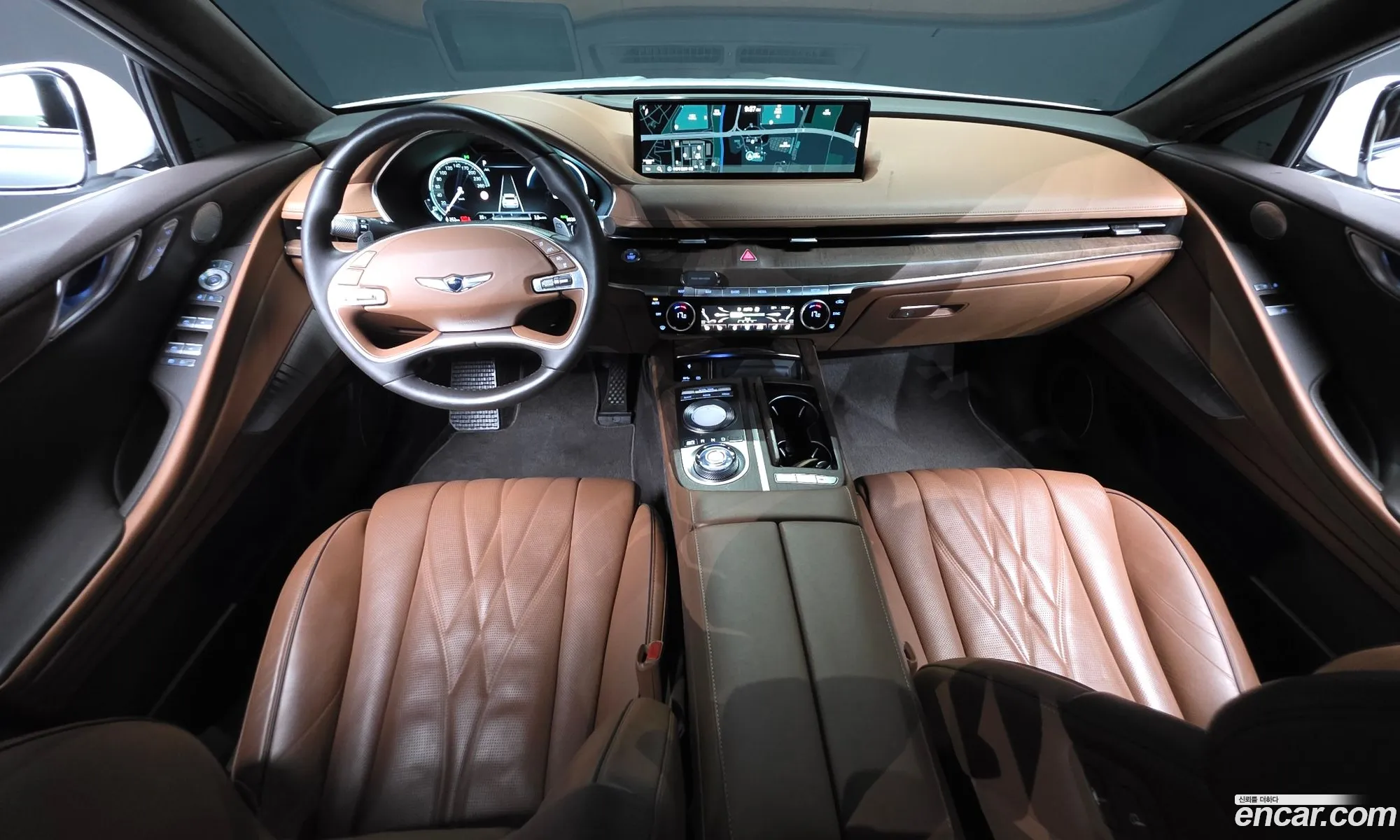 Genesis Electrified G80 2022 — 27