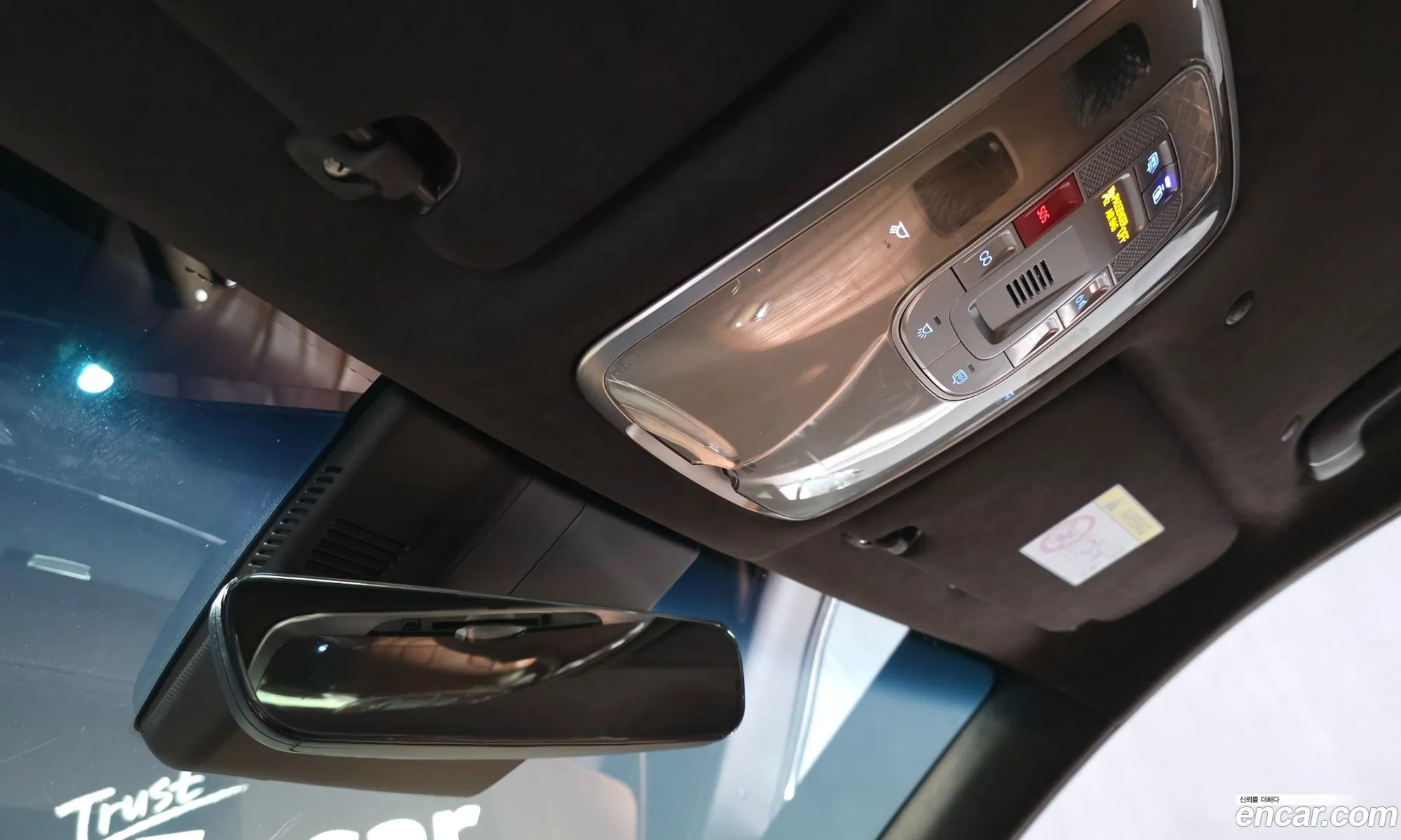 Genesis Electrified G80 2022 — 14