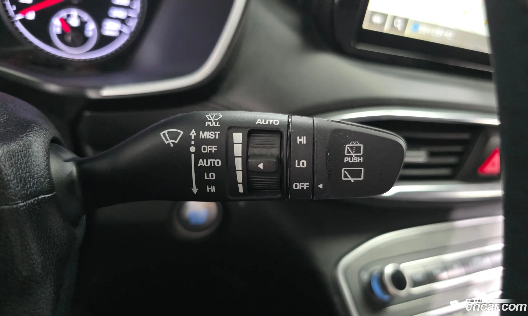 Hyundai Santa Fe 2022 — 23