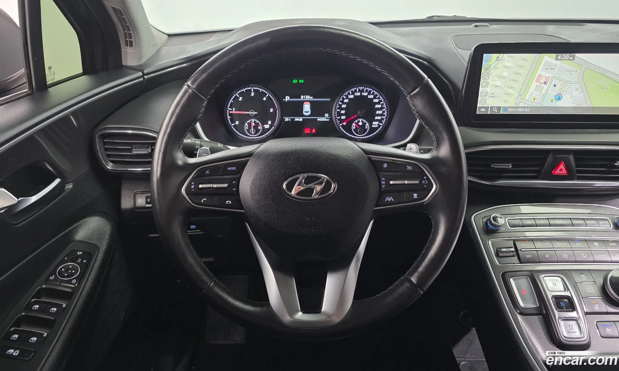 Hyundai Santa Fe 2022 — 26