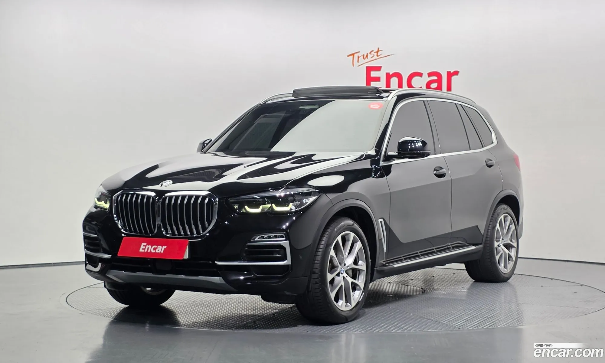 BMW X5 2021 — 28