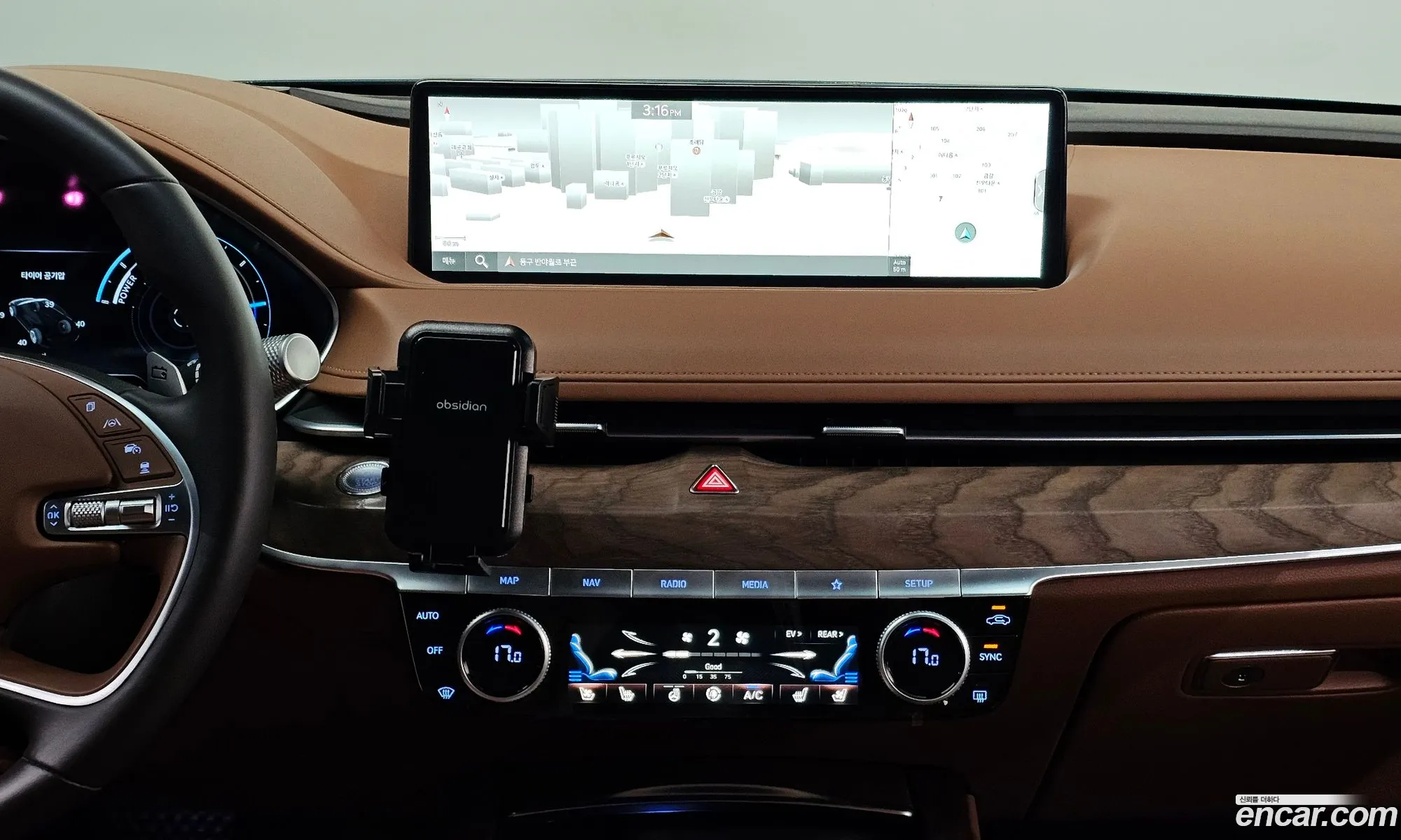 Genesis Electrified G80 2022 — 31