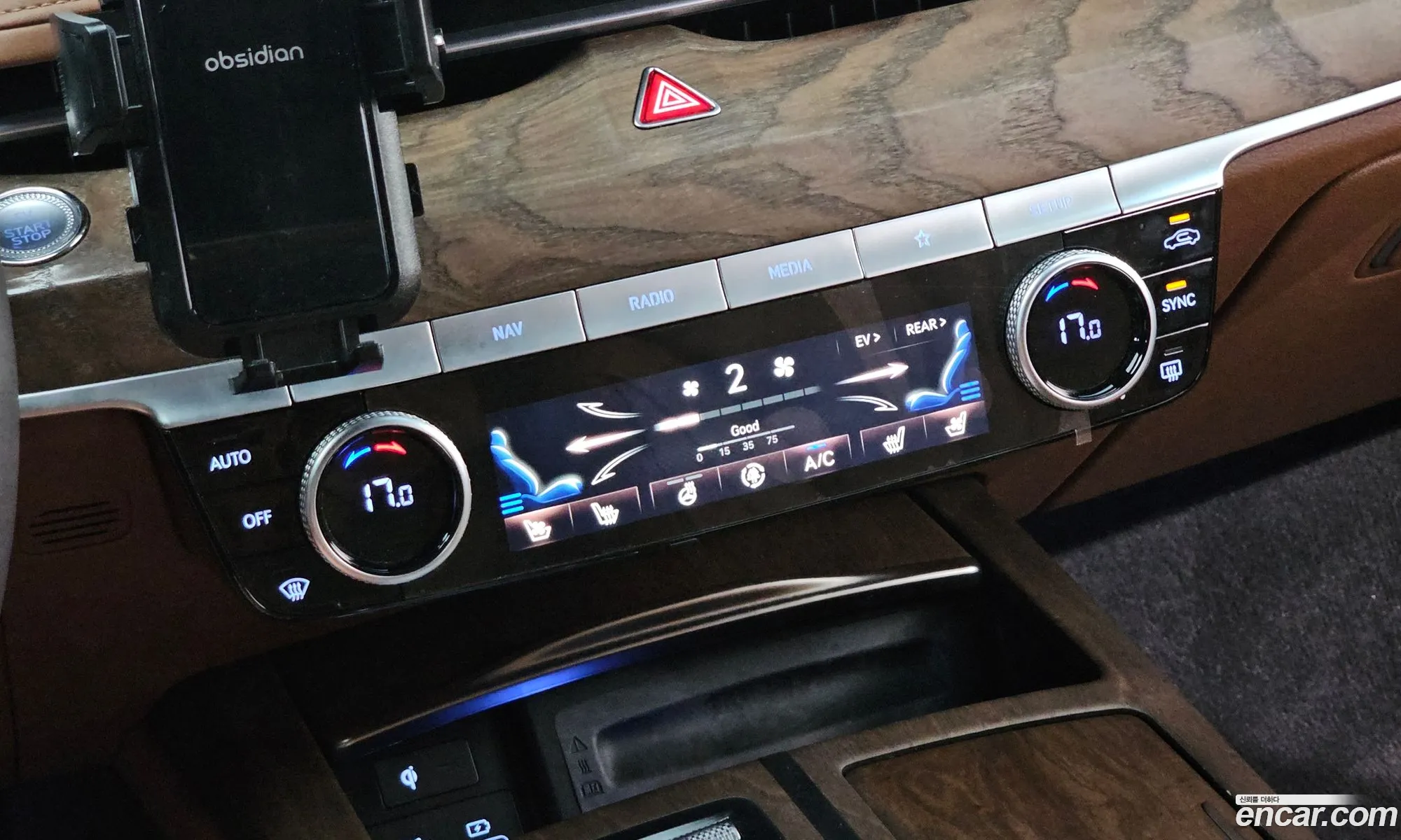 Genesis Electrified G80 2022 — 2
