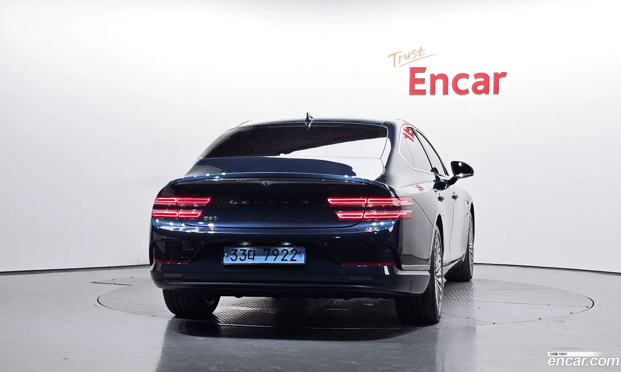 Genesis Electrified G80 2022 — 15