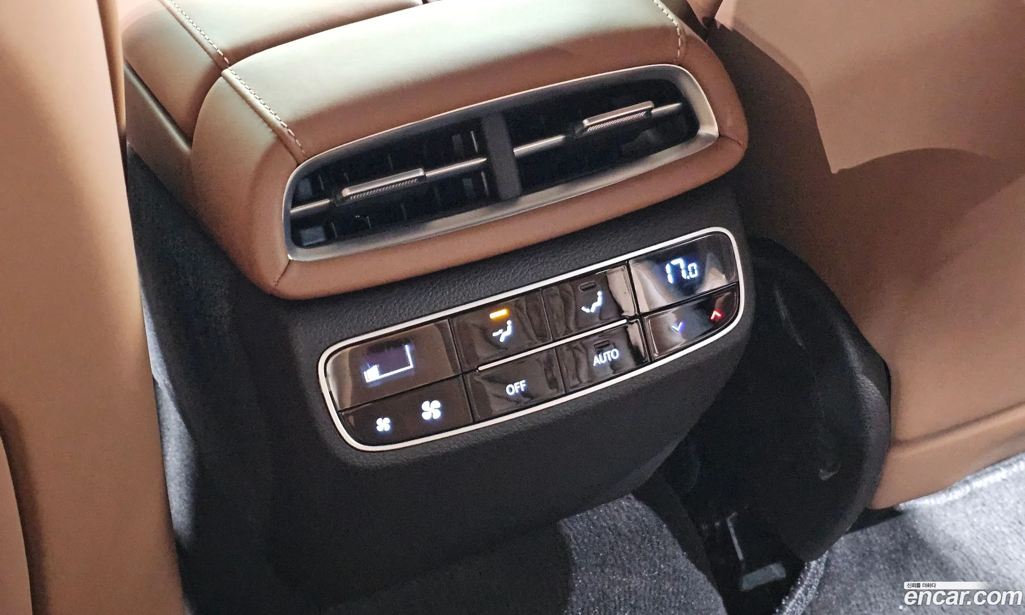 Genesis Electrified G80 2022 — 8