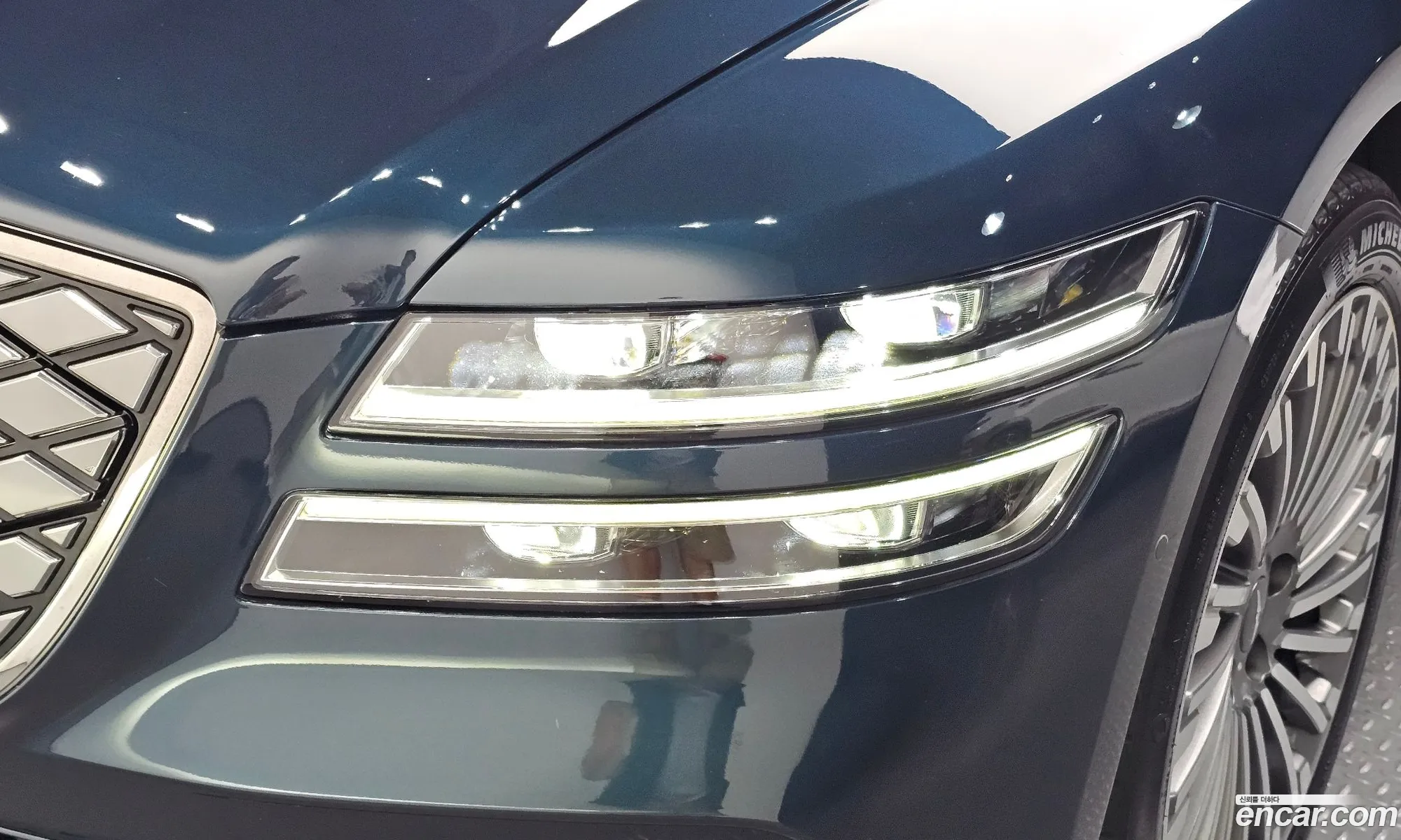 Genesis Electrified G80 2022 — 10