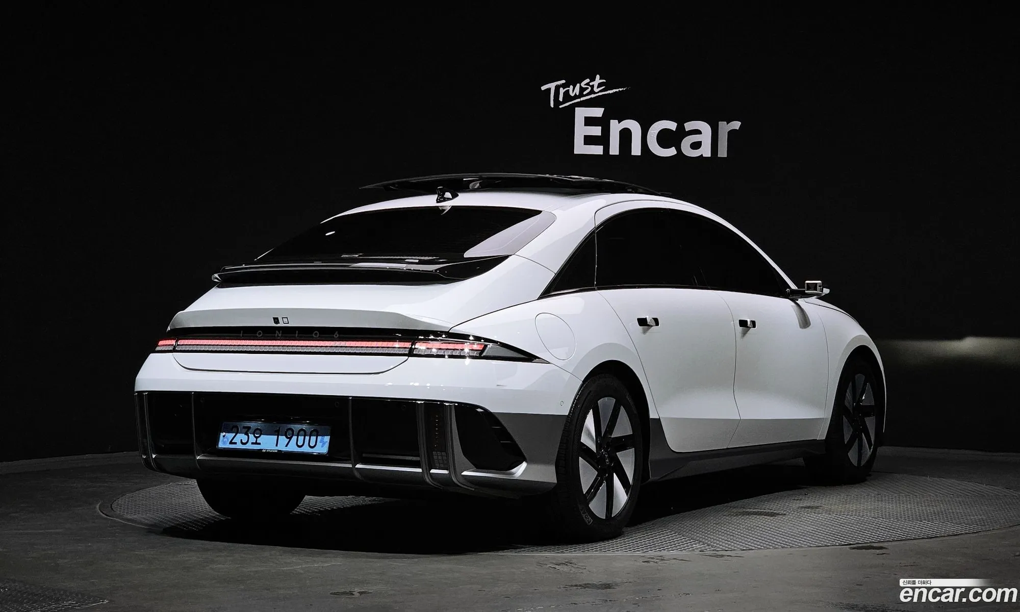 Hyundai Ioniq 6 2022 — 5