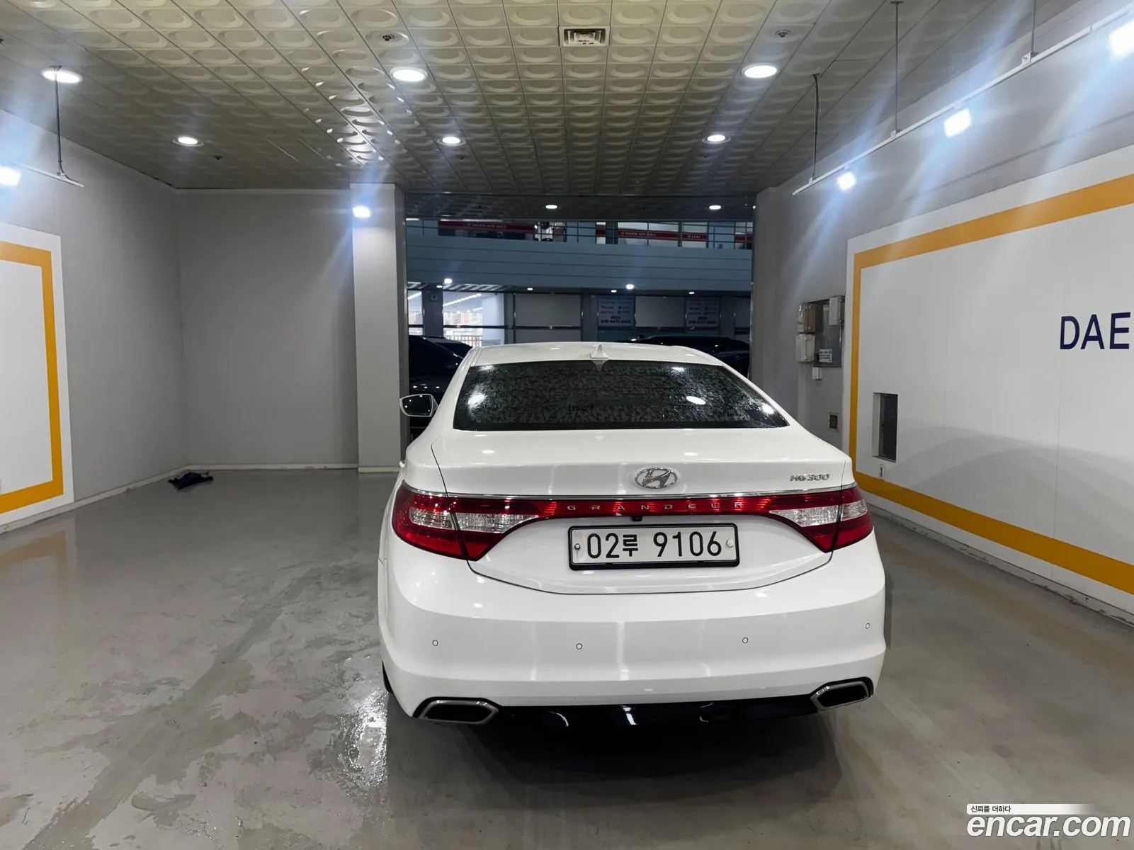 Hyundai Grandeur HG 2014 — 19