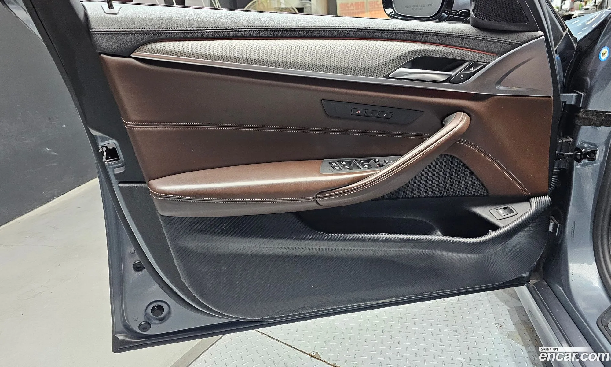 BMW 5 Series 2019 — 22