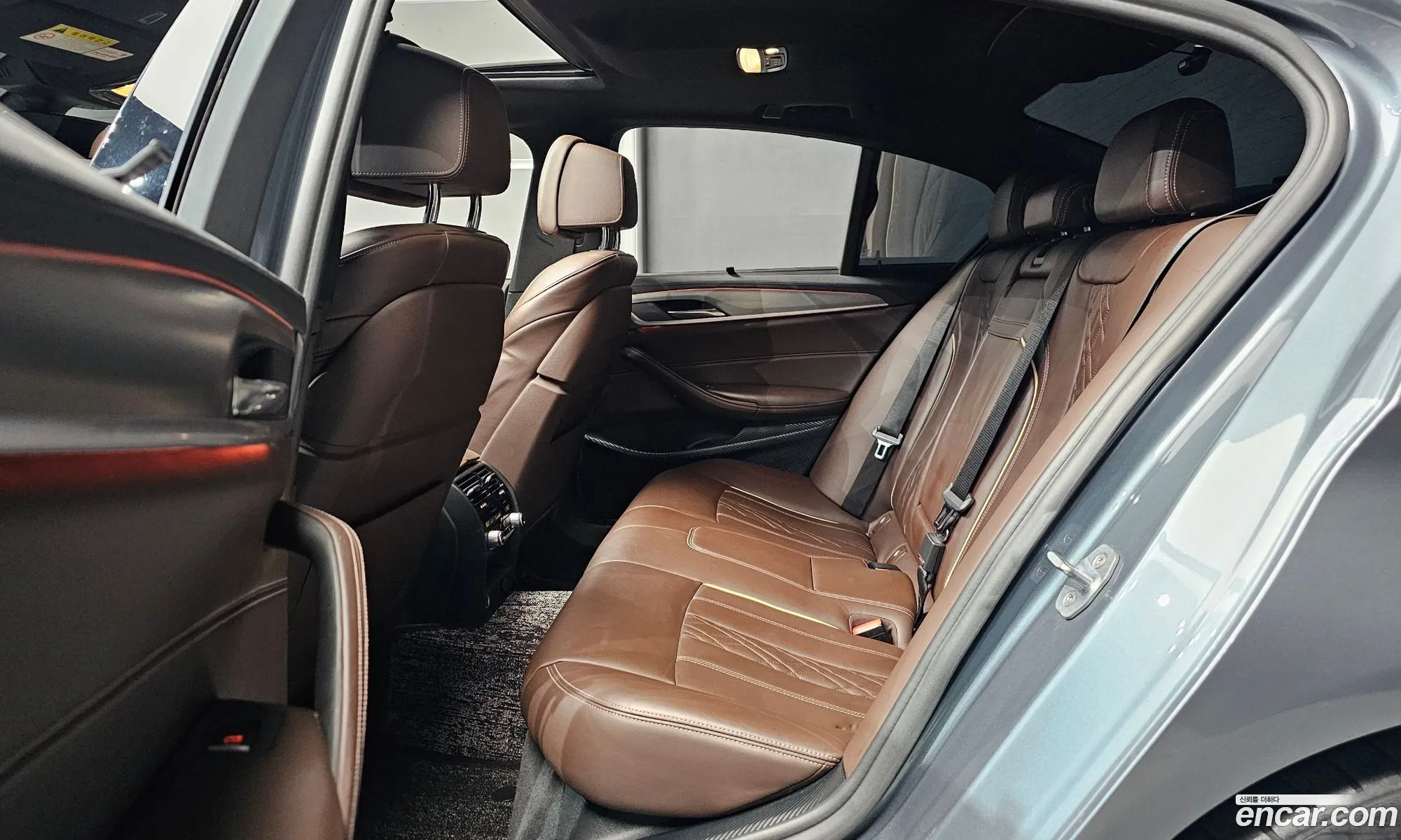 BMW 5 Series 2019 — 24