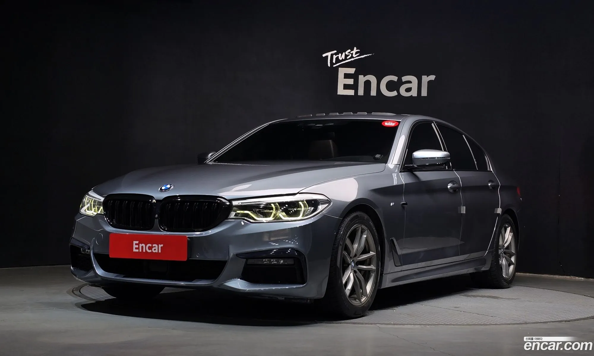 BMW 5 Series 2019 — 31