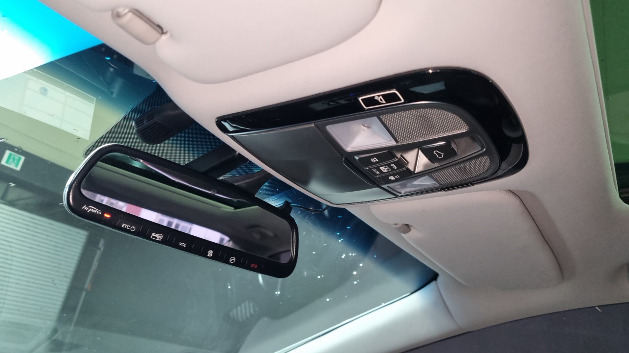 Hyundai Aslan 2015 — 16