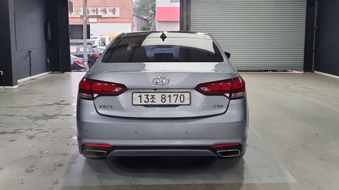 Hyundai Aslan 2015 — 7