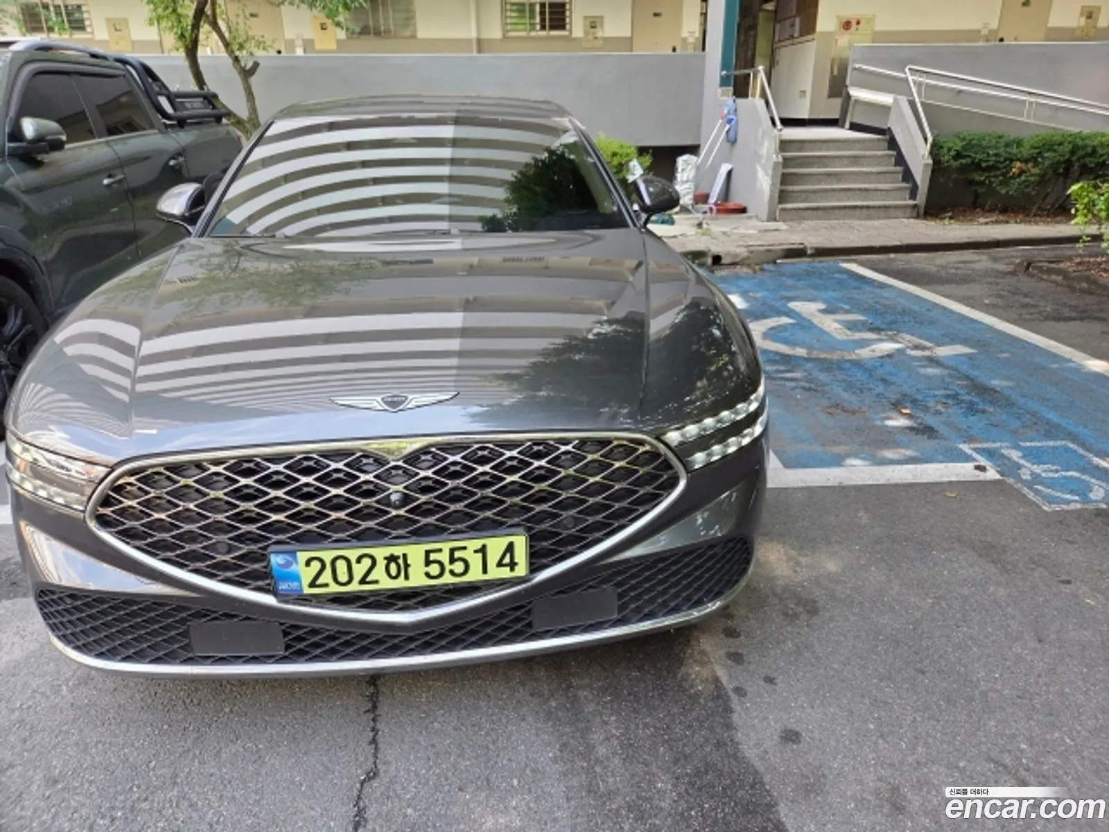 Genesis G90 2024 — 13