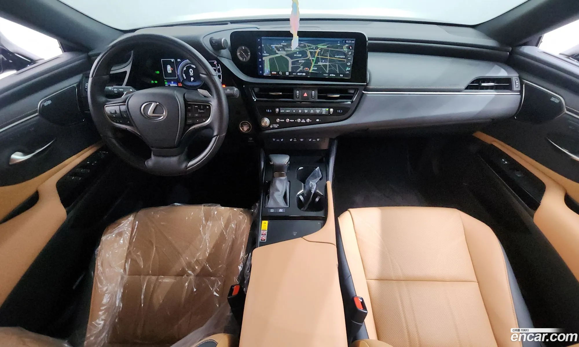 Lexus ES300h 7th Gen 2024 — 7